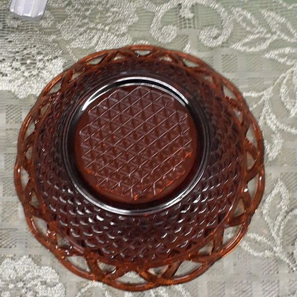 Imperial glass amber lace edge diamond point round serving bowl - Picture 2 of 6